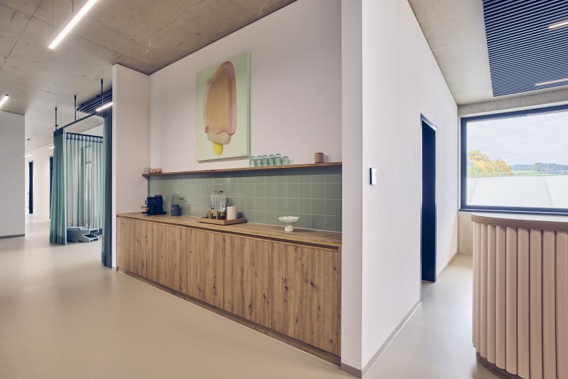 2510 Praxis Lachwerk8 0101